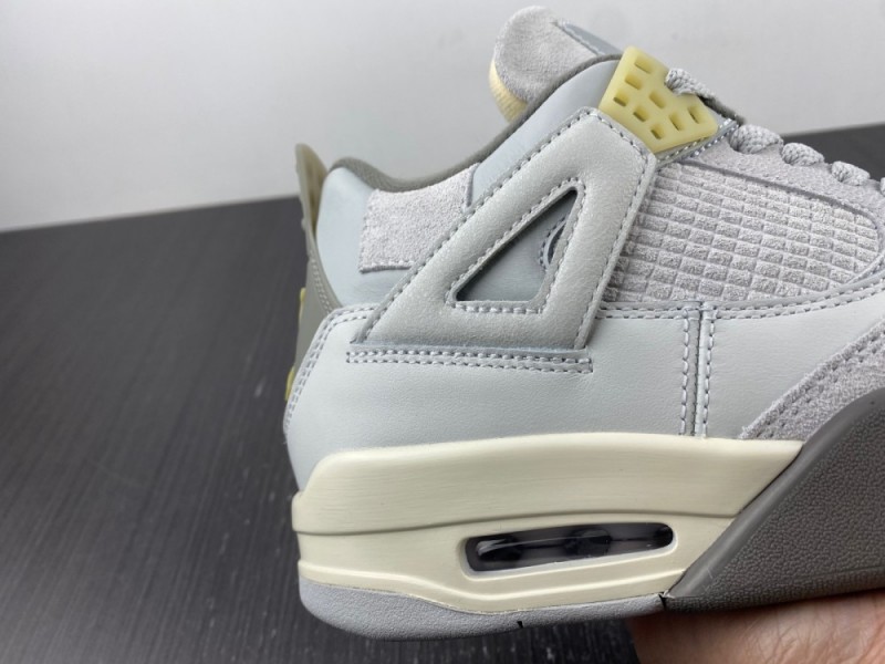 Air Jordan 4 SE Craft “Photon Dust”