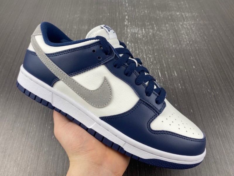 Nike Dunk Low “Midnight Navy”