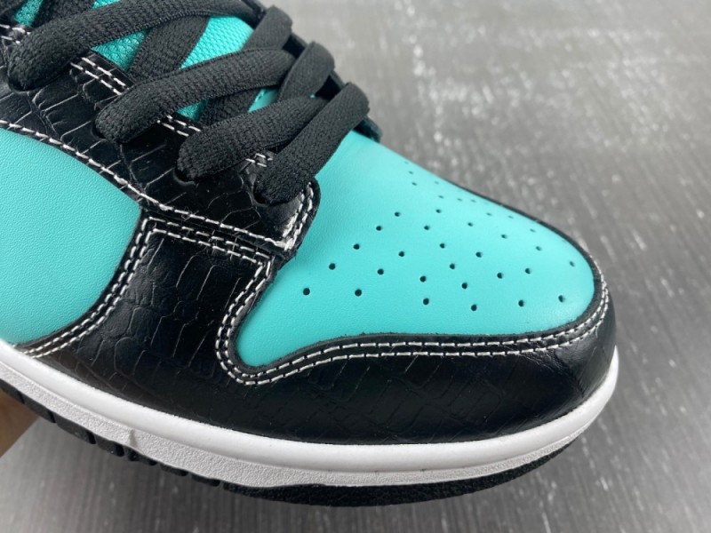 Nike SB x Diamond Dunk＂Tiffany