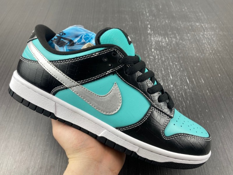 Nike SB x Diamond Dunk＂Tiffany