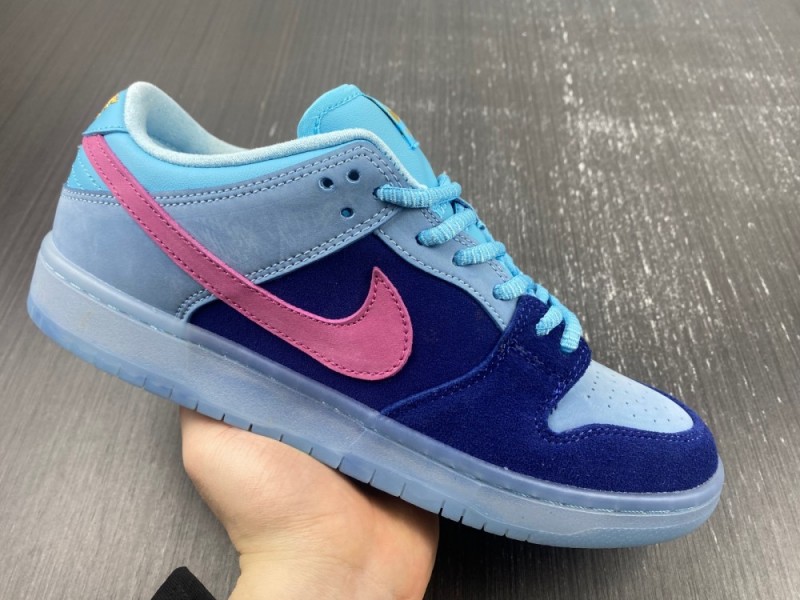 Run The Jewels x Nike SB Dunk Low