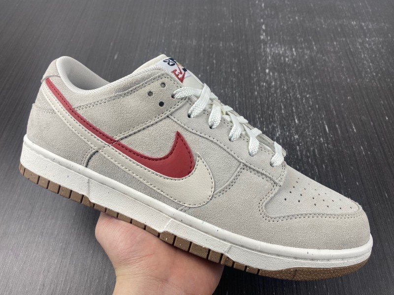 Nike Dunk Low SE “85”