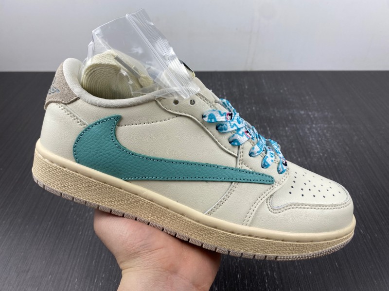 Travis Scott x Air Jordan 1 Low