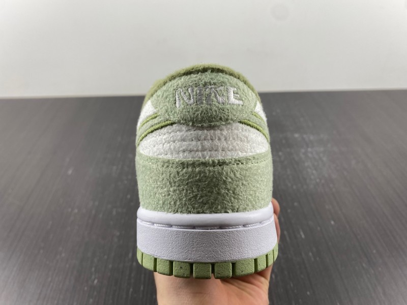 （Nike）Dunk Low SE