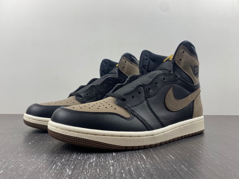 Air Jordan 1 High OG “Palomino” Travis Scott