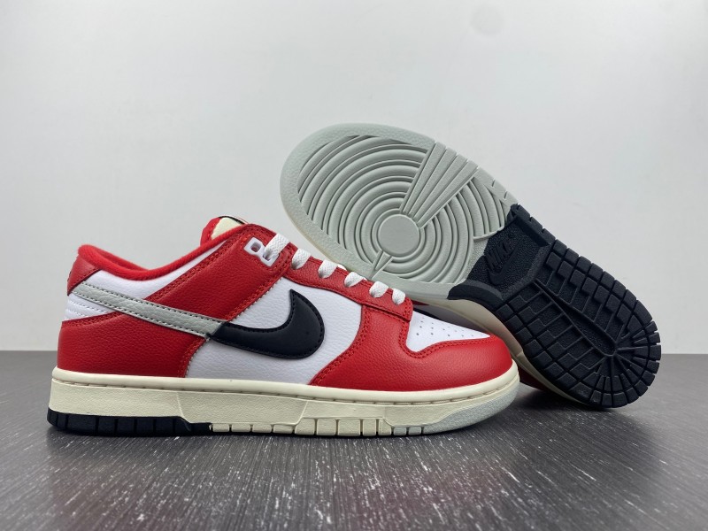 Dunk Low “Chicago Split