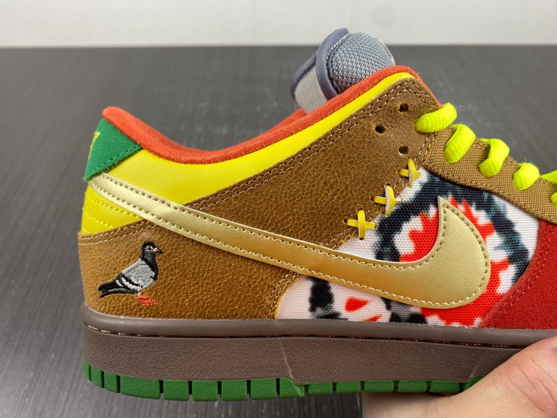 Dunk Low “What The