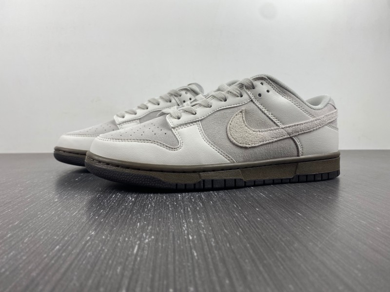 Nike Dunk Low “Ironstone