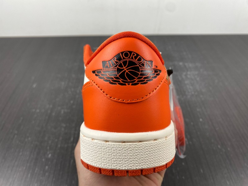 OFF-WHITE x Air Jordan 1 OW