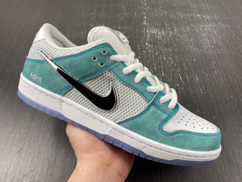 Dunk SDCAI*NIKE SB Low