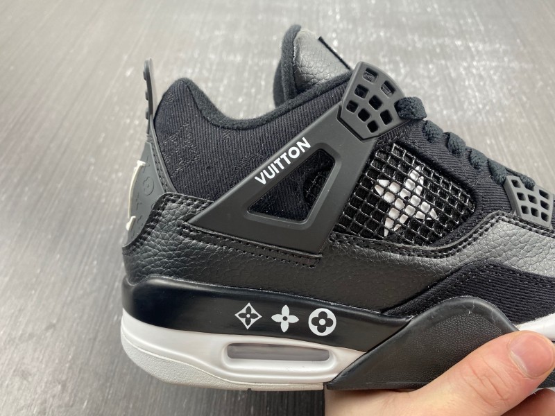 Air Jordan 4 *LV