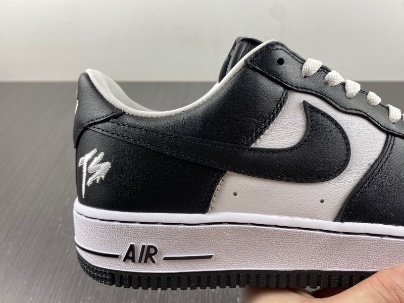 Terror Squad x Nike Air Force 1 Low