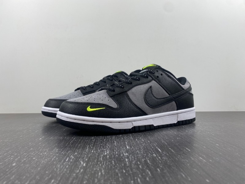 Nike Dunk Low 'Black Grey Green Strike'