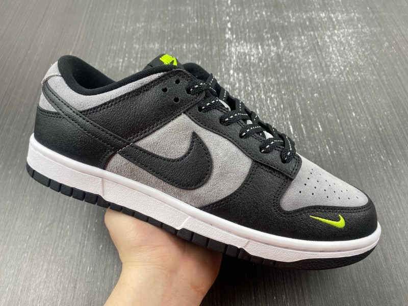 Nike Dunk Low 'Black Grey Green Strike'