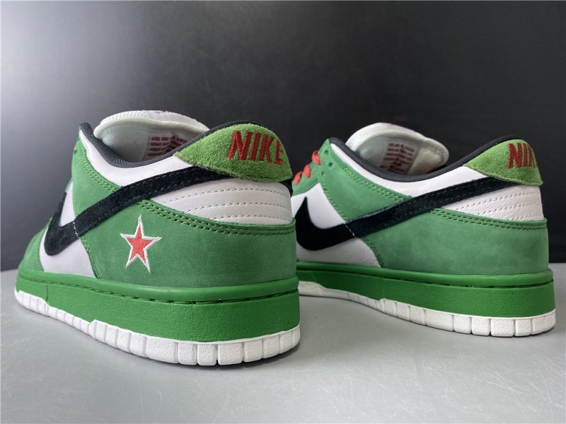 Nike SB Dunk Low Heineken