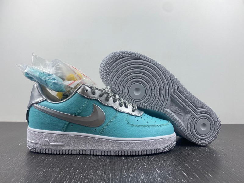 Tiffany & Co. x Nike Air Force 1 Low