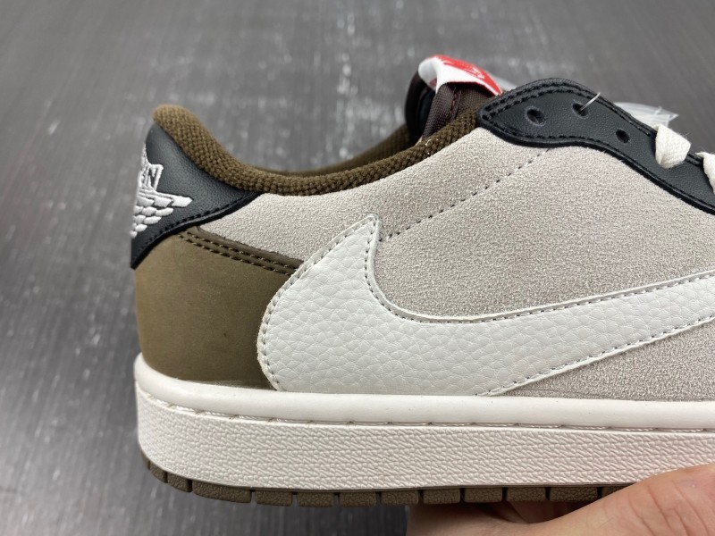 Travis Scott x Air Jordan 1 Low