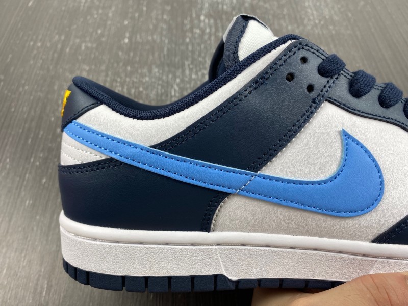 Nike Dunk Low “Midnight Navy