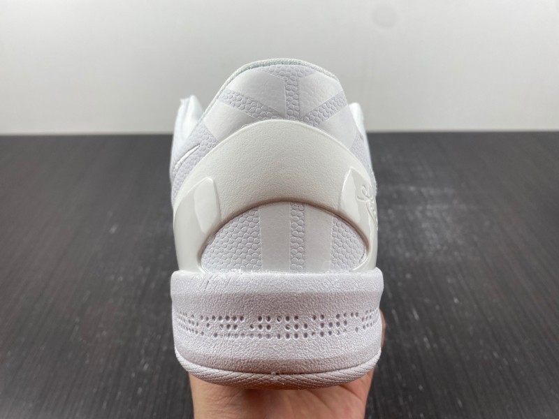 Nike Kobe 8 Protro 全白色 Triple White