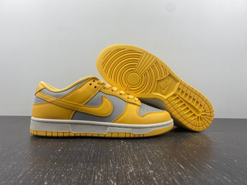 Dunk Low Citron Pulse