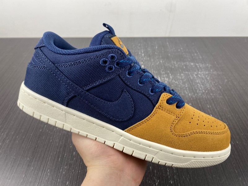 Nike SB Dunk Low Pro PRM