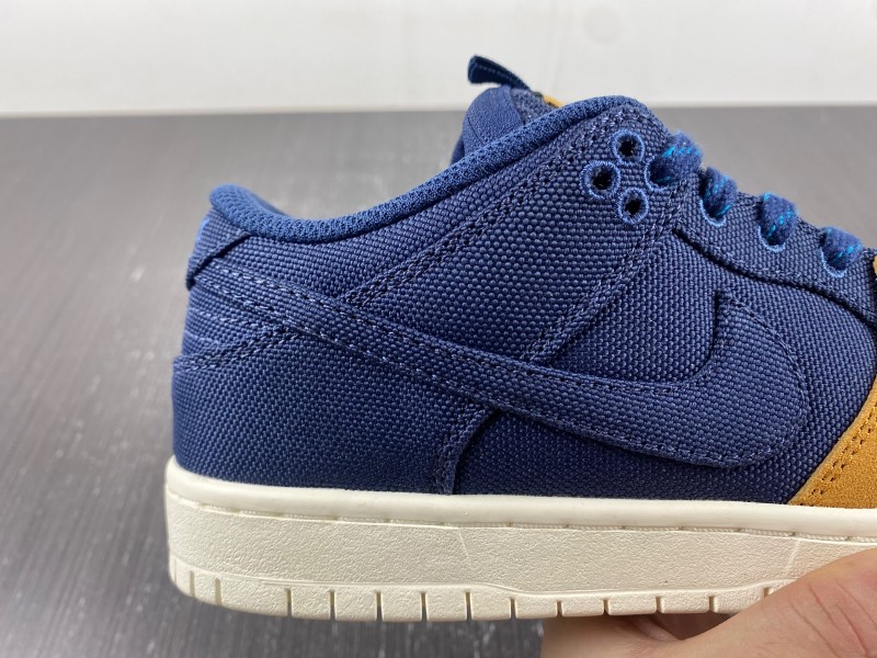 Nike SB Dunk Low Pro PRM