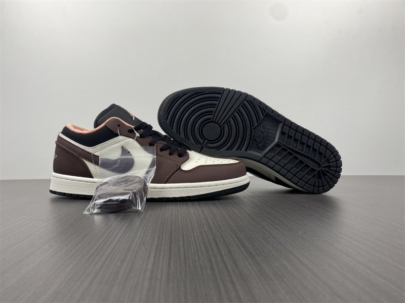 Air Jordan 1 Low “Mocha Brown”