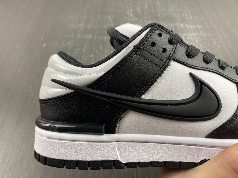 Nike Dunk Low Twist “Panda”