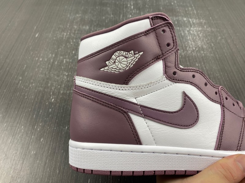 Air Jordan 1 High OG “Mauve