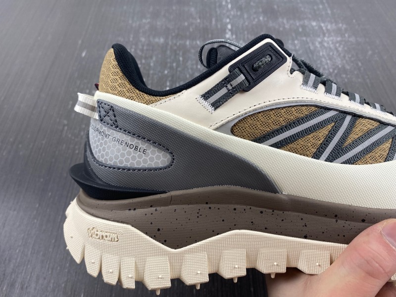 Moncler 盟可睐 Trailgrip GTX 3M反光