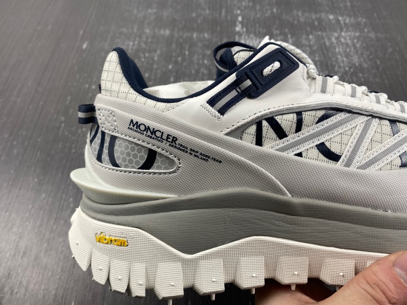 Moncler 盟可睐 Trailgrip GTX 3M反光