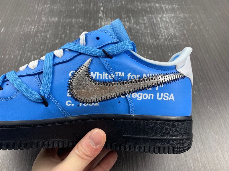 OFF-WHITE x Air Force 1
