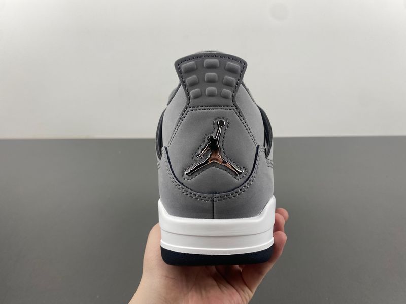 Air Jordan 4“Cool Grey”