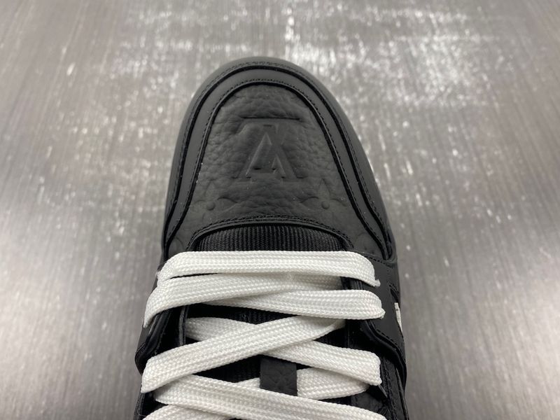 Louis Vuitton LV trainer