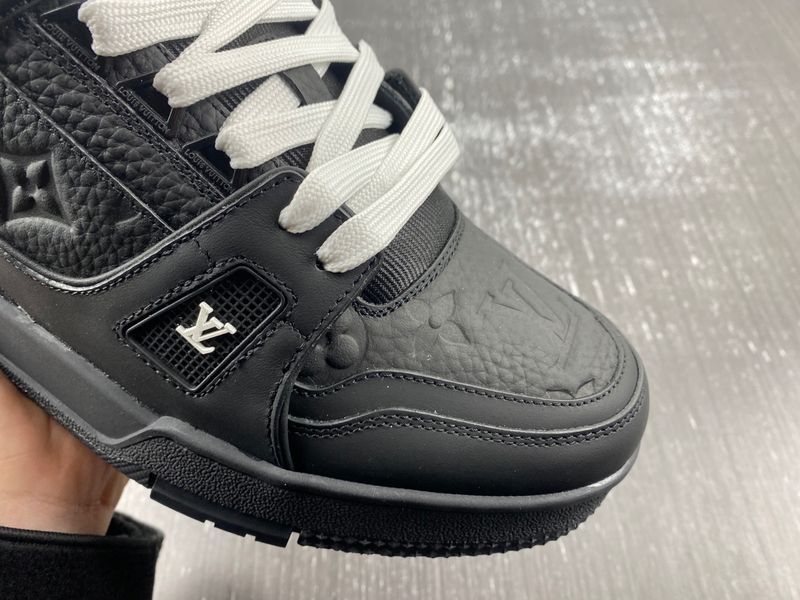 Louis Vuitton LV trainer