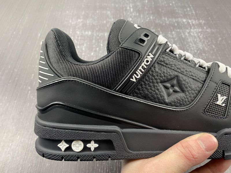 Louis Vuitton LV trainer