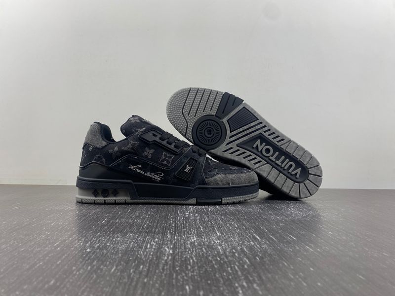 Louis Vuitton LV trainer