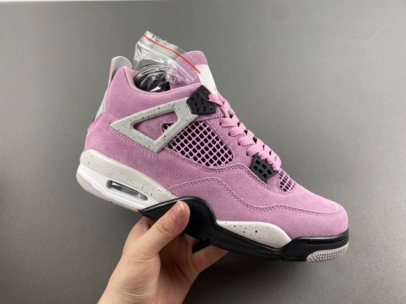 Air Jordan 4 WMNS “Orchid”