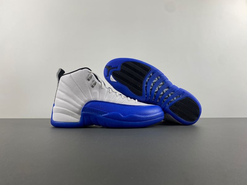 Air Jordan 12