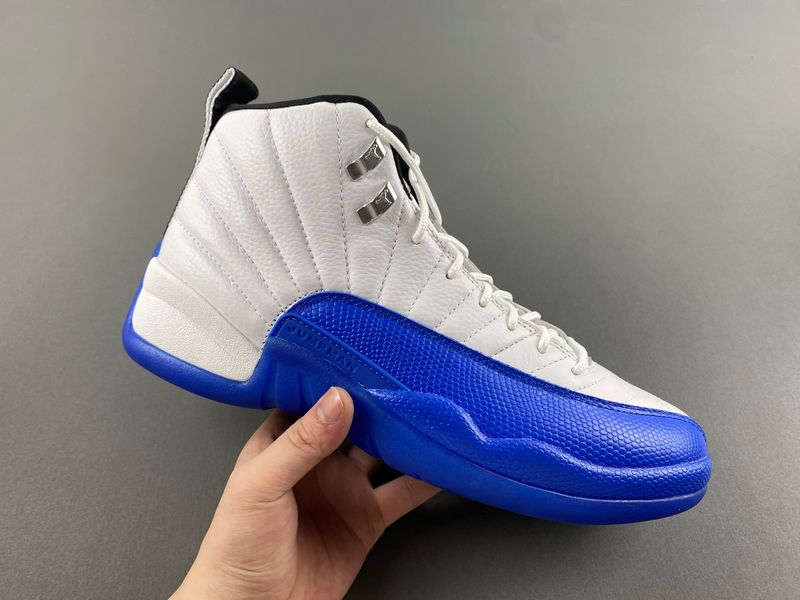 Air Jordan 12