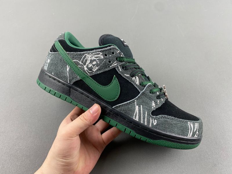 Nike Dunk Low