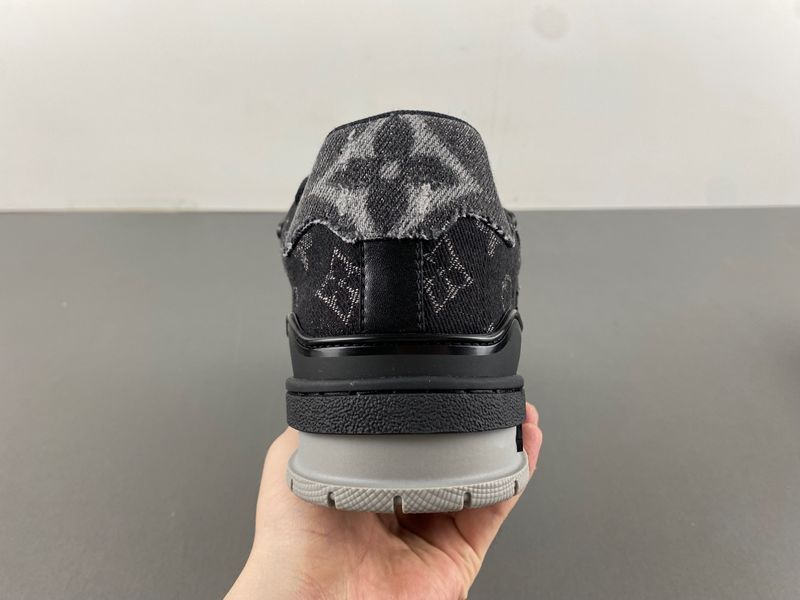 Louis Vuitton LV trainer