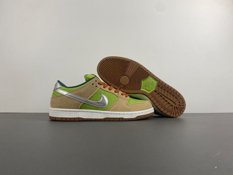 Nike SB Dunk Low “Escargot”