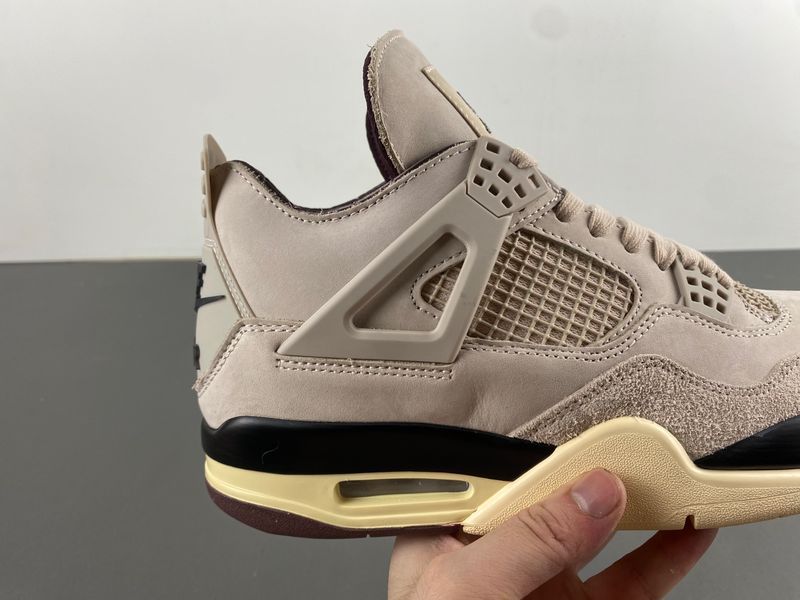 Air Jordan 4 “Fossil Stone”