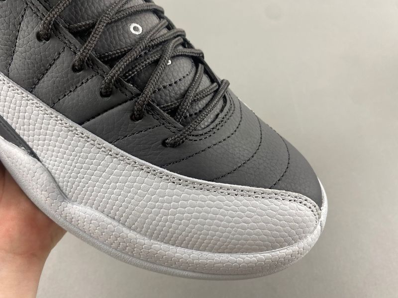 R JORDAN 12 “BLACK/WOLF GREY” RELEASES SEPTEMBER