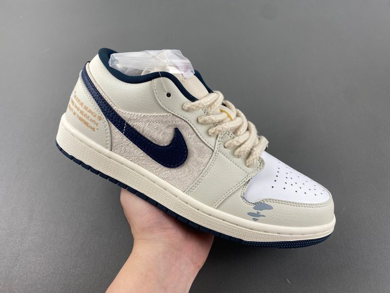 Air Jordan 1 Low