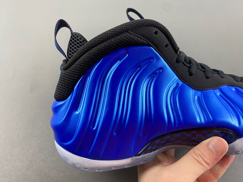 Nike Air Foamposite One “Royal”