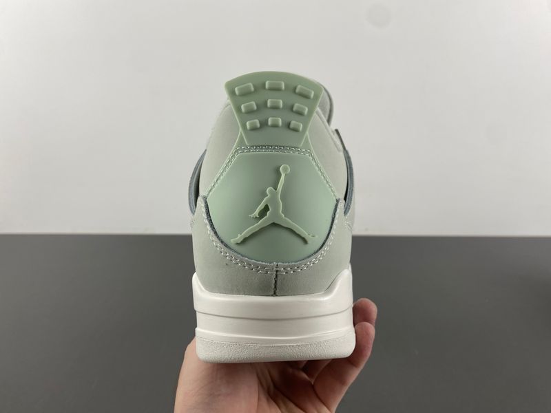 Air Jordan 4 “Seafoam”