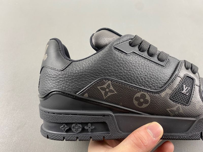 Louis Vuitton LV trainer