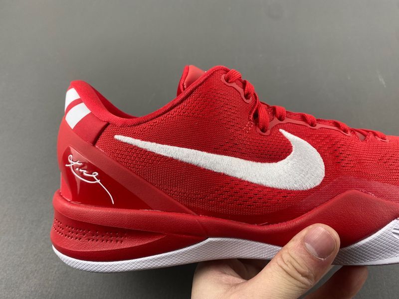 kobe  8 Protro 'University Red'